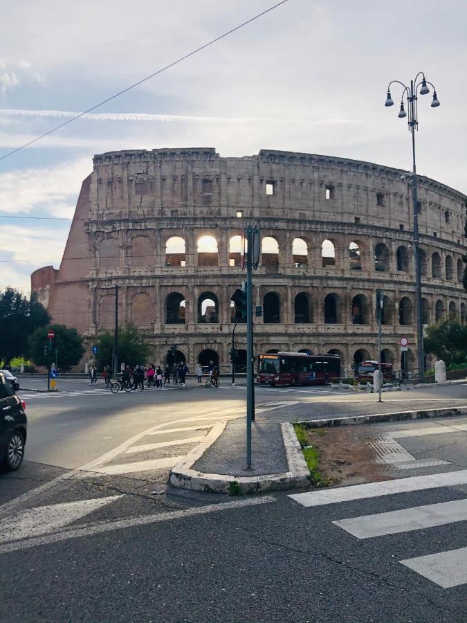 Colosseo Ohana Suite Intero Appartamento Open Space Roma Exterior foto